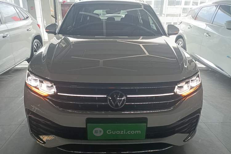 Used Volkswagen Tiguan L 2023 Restyled 330TSI Automatic Two-Wheel Drive R-Line Flagship Edition Front