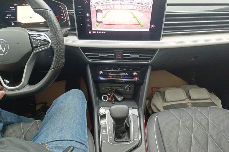Used Volkswagen Tiguan L 2023 300TSI Automatic Two-Wheel Drive Smart Edition Gear Lever