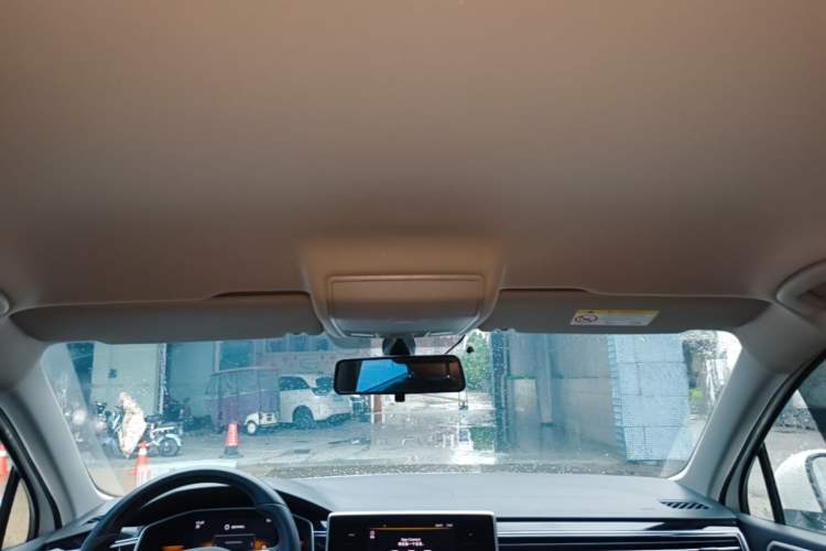 Used Volkswagen Tiguan L 2023 330TSI Automatic Two-Wheel Drive Comfort Edition Headliner