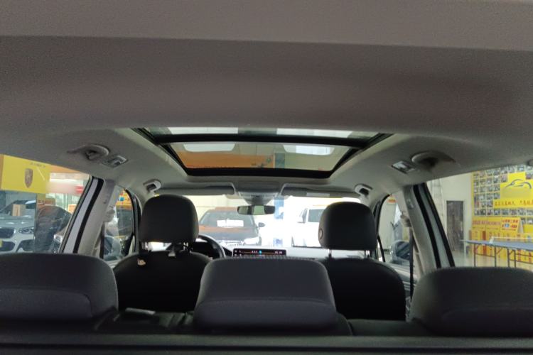 Used Volkswagen Tiguan L 2023 330TSI Automatic Two-Wheel Drive R-Line Enjoyment Edition Headliner