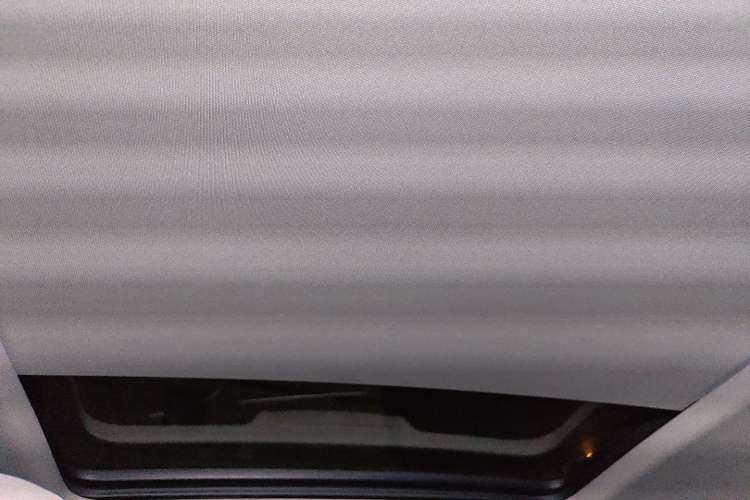 Used Volkswagen Tiguan L 2023 300TSI Automatic Two-Wheel Drive Smart Edition Headliner