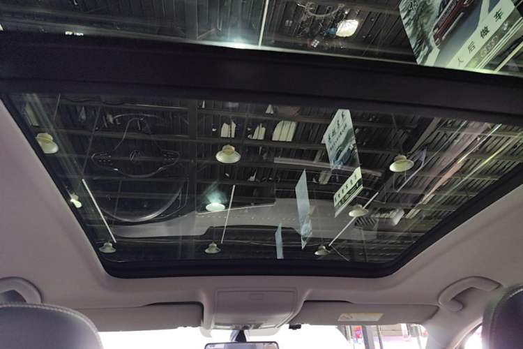 Used Volkswagen Tiguan L 2023 300TSI Automatic Two-Wheel Drive Smart Edition Headliner