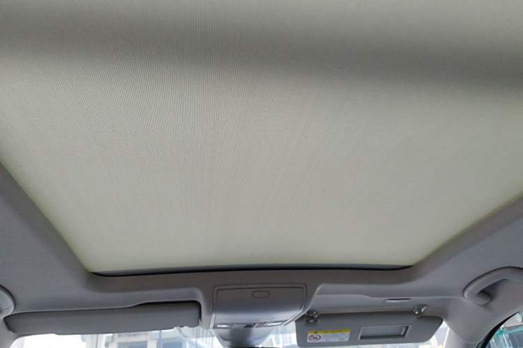 Used Volkswagen Tiguan L 2023 330TSI Automatic Two-Wheel Drive R-Line Flagship Edition Headliner