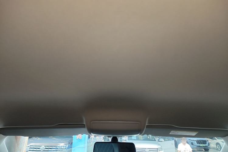 Used Volkswagen Tiguan L 2023 330TSI Automatic Two-Wheel Drive Comfort Edition Headliner