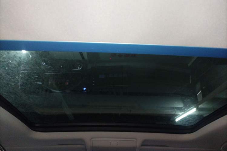 Used Volkswagen Tiguan L 2023 330TSI Automatic Two-Wheel Drive R-Line Enjoyment Edition Headliner