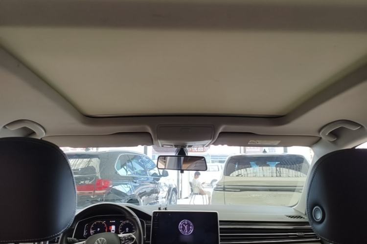 Used Volkswagen Tiguan L 2023 300TSI Automatic Two-Wheel Drive Smart Edition Headliner