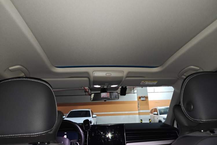 Used Volkswagen Tiguan L 2023 280TSI Automatic Two-Wheel Drive Trendy Innovation Limited Edition Headliner