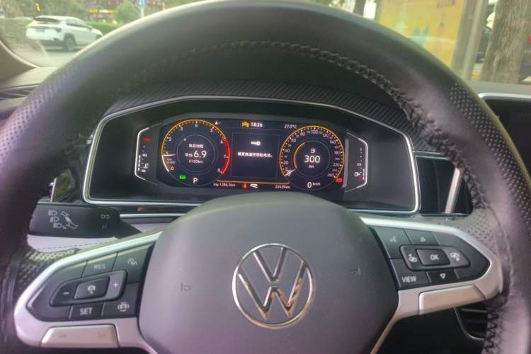 Used Volkswagen Tiguan L 2023 Restyled 330TSI Automatic Two-Wheel Drive R-Line Enhanced Comfort Version Instrument Cluster