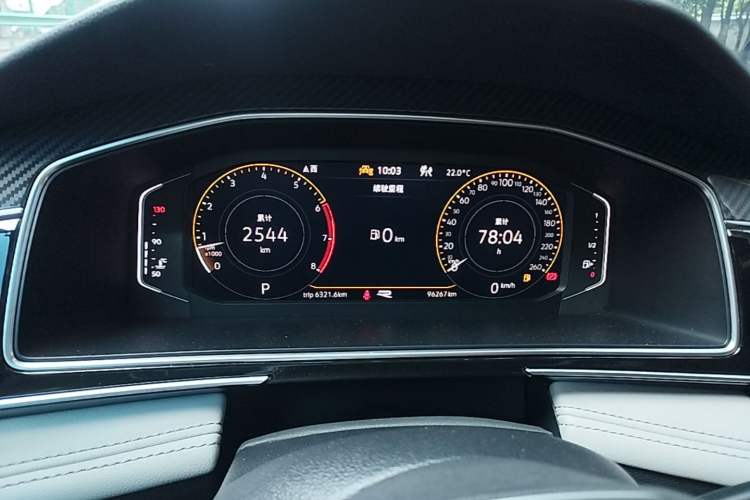 Used Volkswagen Tiguan L 2023 Facelifted 380TSI Automatic All-Wheel Drive R-Line Plus Version 7-Seater Instrument Cluster
