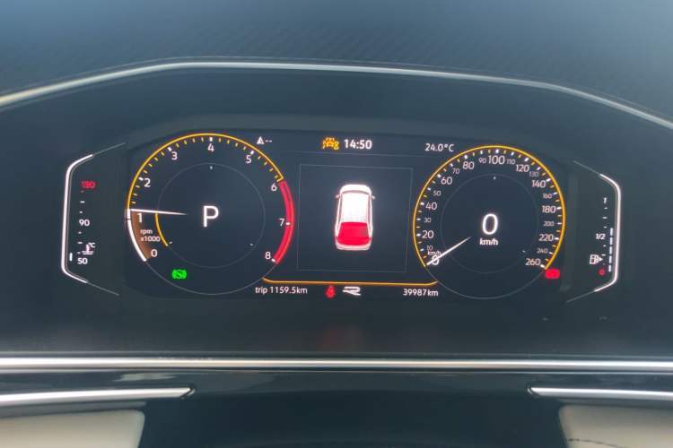 Used Volkswagen Tiguan L 2023 330TSI Automatic Two-Wheel Drive R-Line Enjoyment Edition Instrument Cluster
