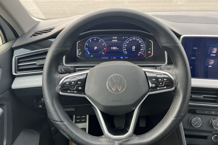Used Volkswagen Tiguan L 2023 330TSI Automatic Two-Wheel Drive Comfort Edition Interior 7