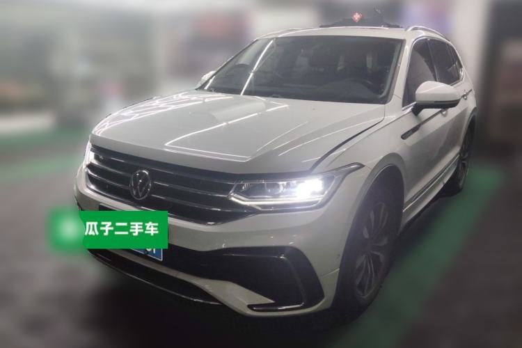 Used Volkswagen Tiguan L 2023 330TSI Automatic Two-Wheel Drive R-Line Enjoyment Edition Guazi used car, China used car export, Used car for sale, Used  cars, Cheapest cars for sale