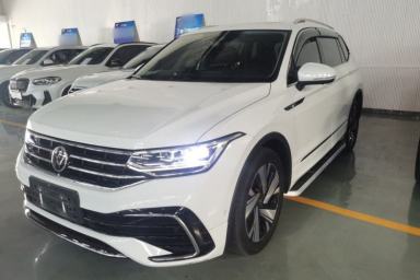 Used Volkswagen Tiguan L 2023 Facelifted 380TSI Automatic All-Wheel Drive R-Line Plus Version 7-Seater