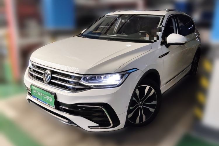 Used Volkswagen Tiguan L 2023 330TSI Automatic Two-Wheel Drive R-Line Enjoyment Edition Guazi used car, China used car export, Used car for sale, Used Volkswagen cars, Cheapest cars for sale