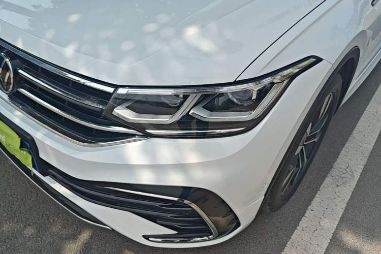 Used Volkswagen Tiguan L 2023 Restyled 330TSI Automatic Two-Wheel Drive R-Line Flagship Edition Left Front Headlight