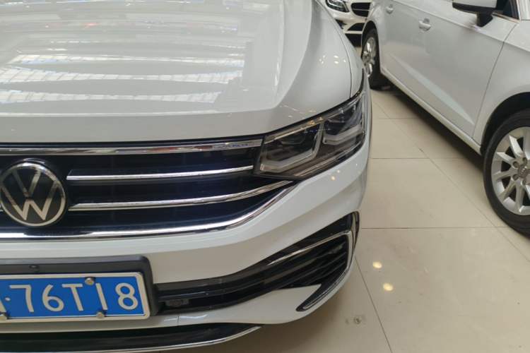 Used Volkswagen Tiguan L 2023 330TSI Automatic Two-Wheel Drive R-Line Flagship Edition Left Front Headlight