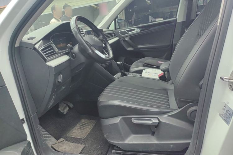 Used Volkswagen Tiguan L 2023 330TSI Automatic Two-Wheel Drive Comfort Edition Left Front Seat