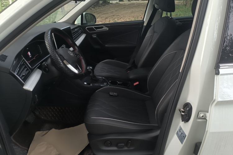 Used Volkswagen Tiguan L 2023 330TSI Automatic Two-Wheel Drive Smart Edition Left Front Seat