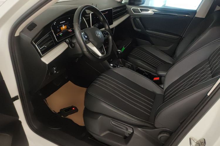 Used Volkswagen Tiguan L 2023 330TSI Automatic Two-Wheel Drive Comfort Edition Left Front Seat