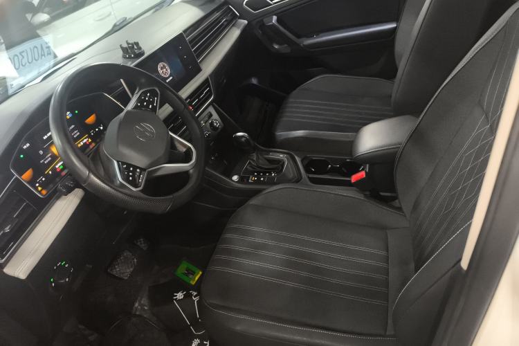 Used Volkswagen Tiguan L 2023 330TSI Automatic Two-Wheel Drive Comfort Edition Left Front Seat