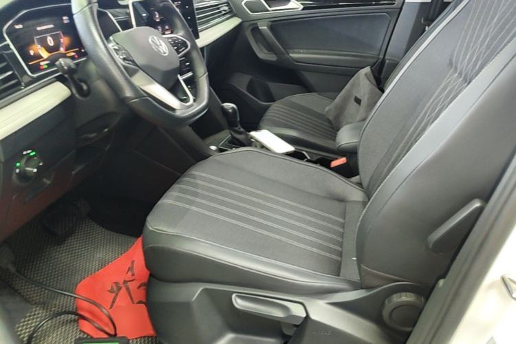 Used Volkswagen Tiguan L 2023 330TSI Automatic Two-Wheel Drive Comfort Edition Left Front Seat
