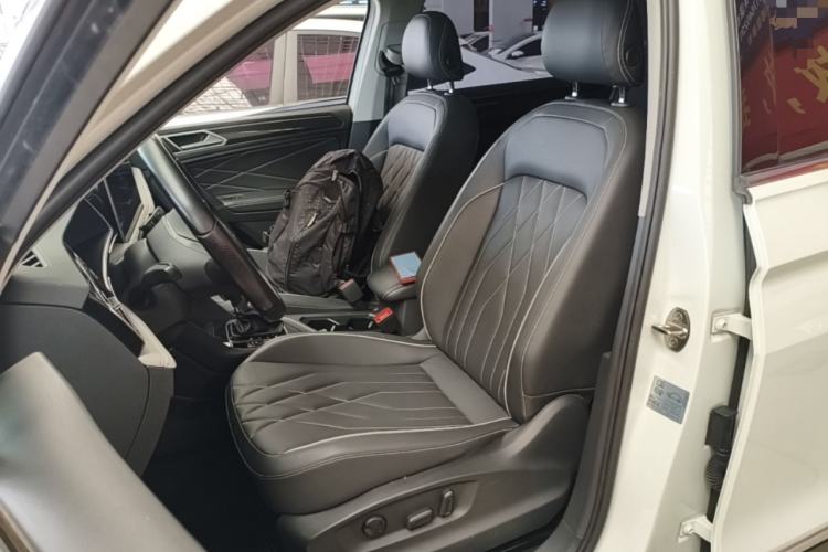 Used Volkswagen Tiguan L 2023 300TSI Automatic Two-Wheel Drive Smart Edition Left Front Seat