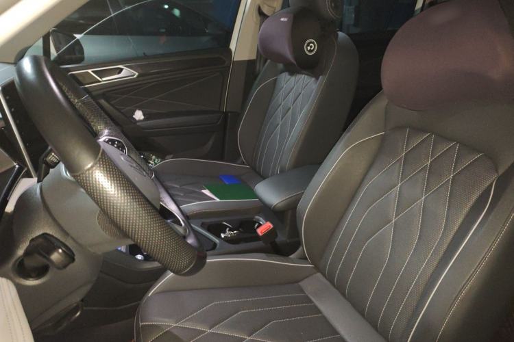 Used Volkswagen Tiguan L 2023 330TSI Automatic Two-Wheel Drive Smart Edition Left Front Seat