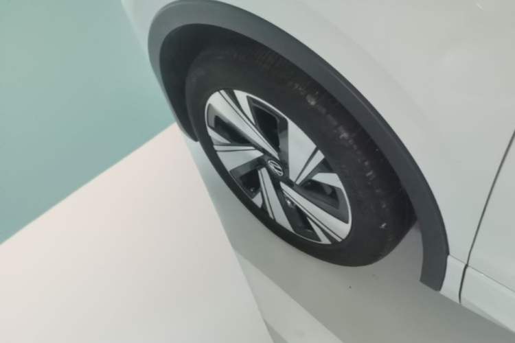 Used Volkswagen Tiguan L 2023 Facelift 380TSI Automatic All-Wheel Drive R-Line Flagship 7-Seater Left Front Wheel Hub