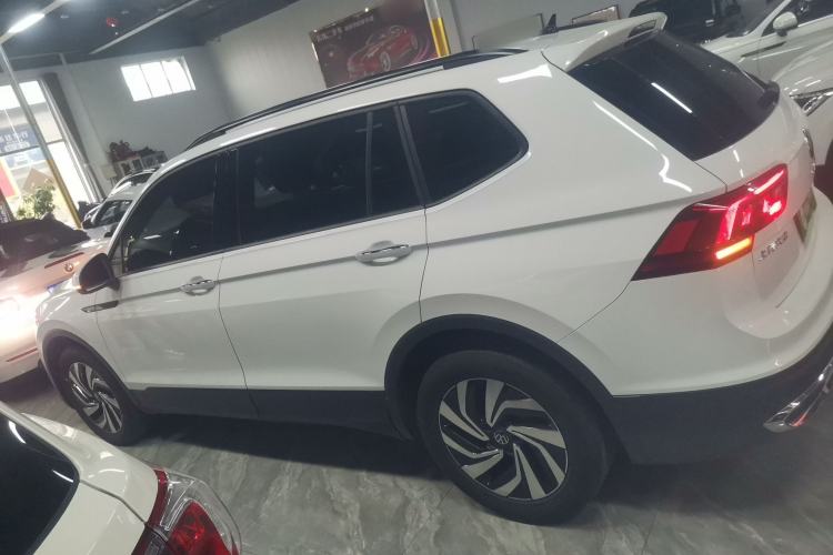Used Volkswagen Tiguan L 2023 330TSI Automatic Two-Wheel Drive Comfort Edition Left Side