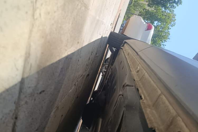 Used Volkswagen Tiguan L 2023 330TSI Automatic Two-Wheel Drive Comfort Edition Left Side Sill