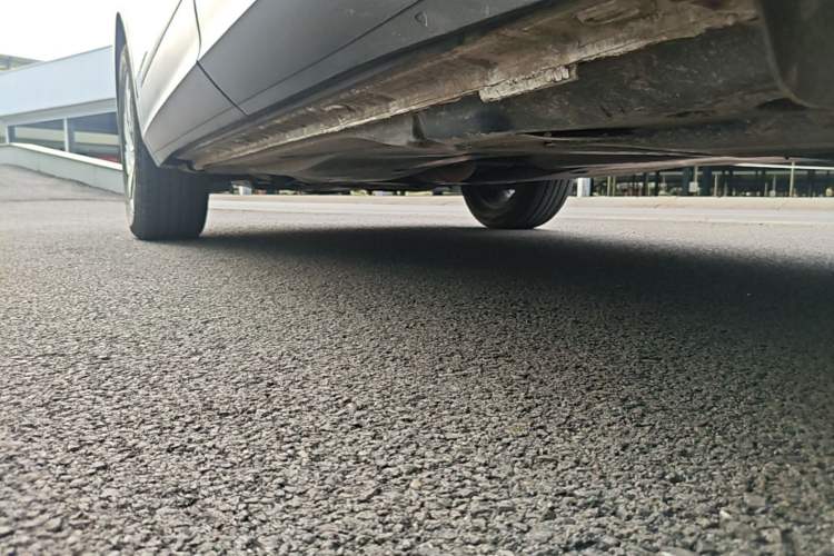 Used Volkswagen Tiguan L 2023 330TSI Automatic Two-Wheel Drive Comfort Edition Left Side Sill