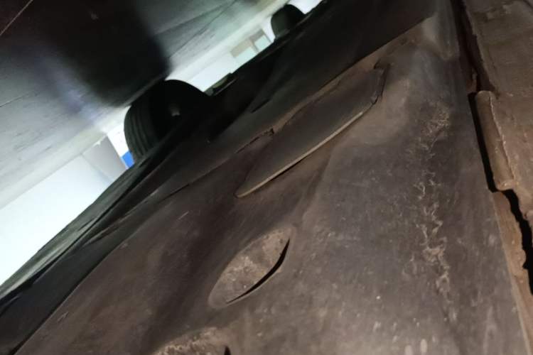 Used Volkswagen Tiguan L 2023 330TSI Automatic Two-Wheel Drive Smart Edition Left Side Sill
