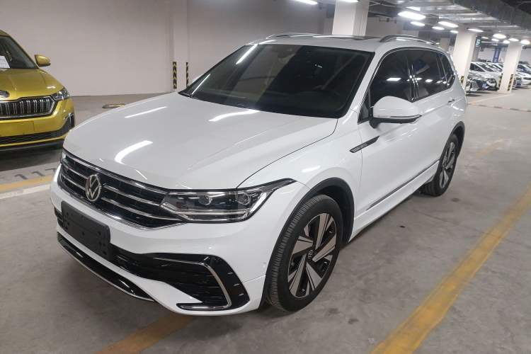 Used Volkswagen Tiguan L 2023 Restyled 330TSI Automatic Two-Wheel Drive R-Line Enhanced Comfort Version Guazi used car, China used car export, Used car for sale, Used cars, Cheapest cars for sale