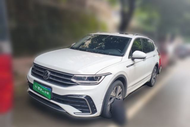 Used Volkswagen Tiguan L 2023 Restyled 330TSI Automatic Two-Wheel Drive R-Line Enhanced Comfort Version