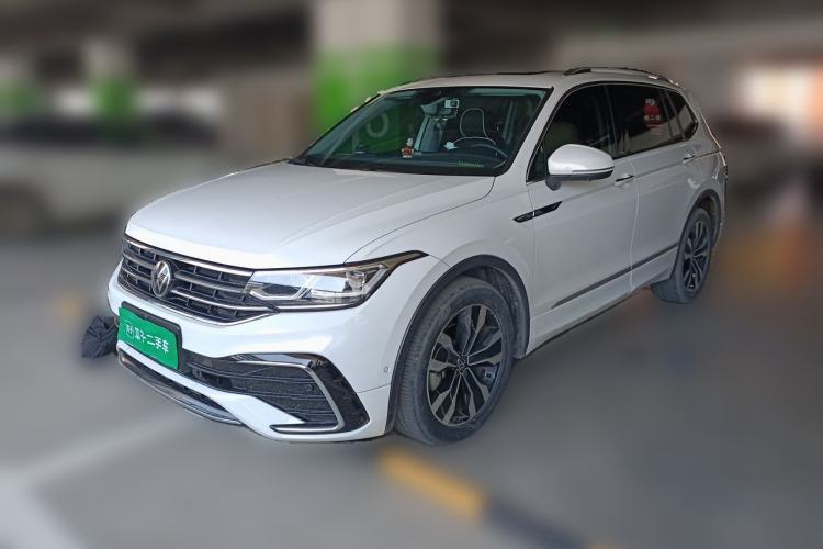 Used Volkswagen Tiguan L 2023 330TSI Automatic Two-Wheel Drive R-Line Flagship Edition Guazi used car, China used car export, Used car for sale, Used cars, Cheapest cars for sale
