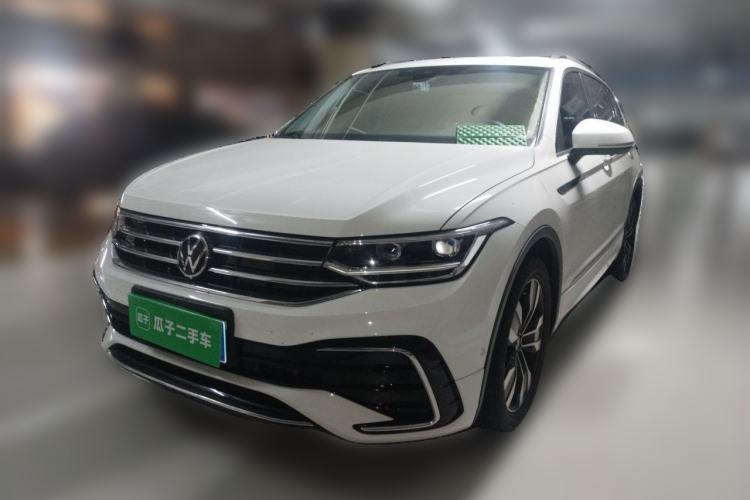 Used Volkswagen Tiguan L 2023 330TSI Automatic Two-Wheel Drive R-Line Enjoyment Edition Guazi used car, China used car export, Used car for sale, Used  cars, Cheapest cars for sale