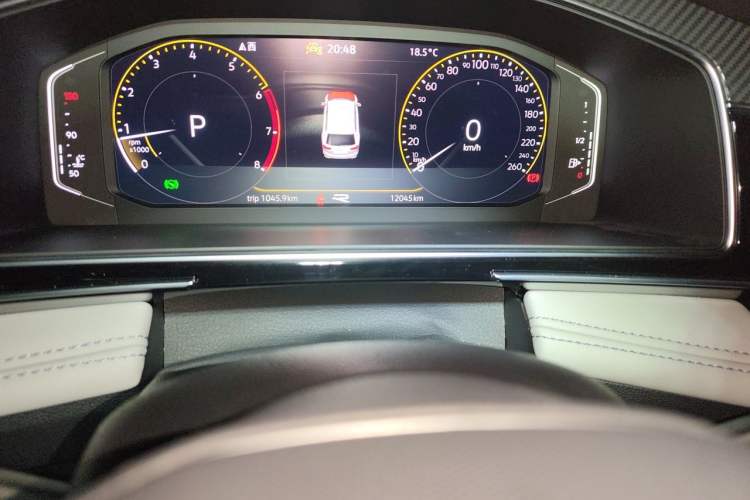Used Volkswagen Tiguan L 2023 330TSI Automatic Two-Wheel Drive R-Line Enjoyment Edition Odometer Close Up