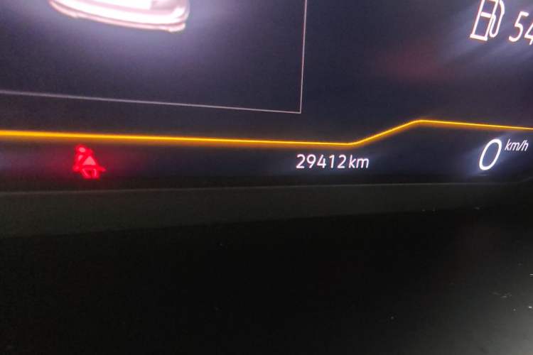 Used Volkswagen Tiguan L 2023 330TSI Automatic Two-Wheel Drive Smart Edition Odometer Close Up