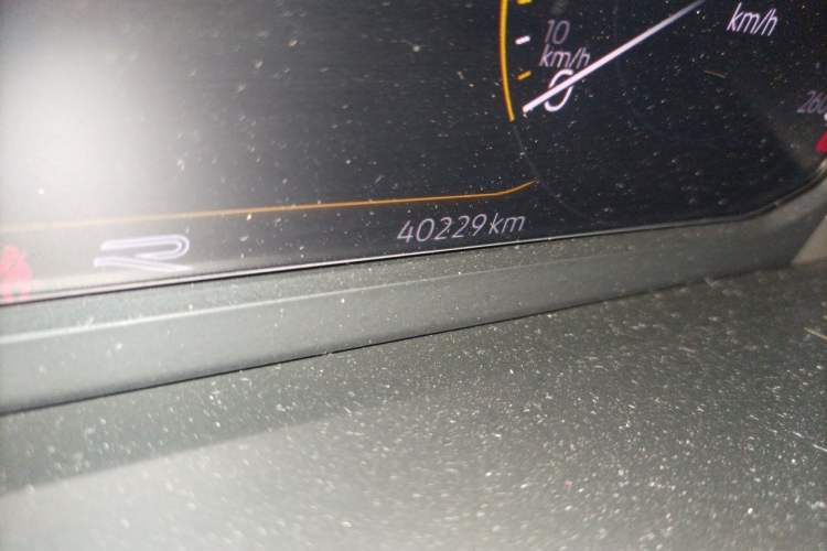 Used Volkswagen Tiguan L 2023 330TSI Automatic Two-Wheel Drive R-Line Enjoyment Edition Odometer Close Up