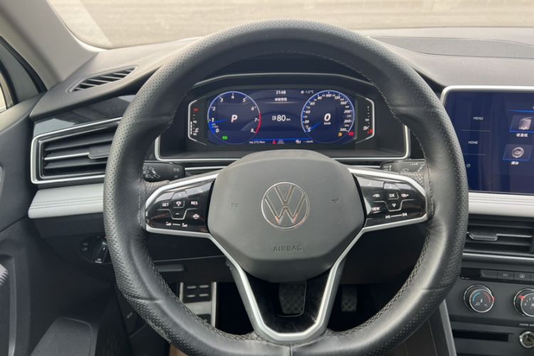 Used Volkswagen Tiguan L 2023 330TSI Automatic Two-Wheel Drive Comfort Edition Odometer Close Up