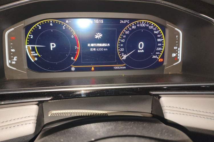 Used Volkswagen Tiguan L 2023 330TSI Automatic Two-Wheel Drive Smart Edition Odometer Close Up