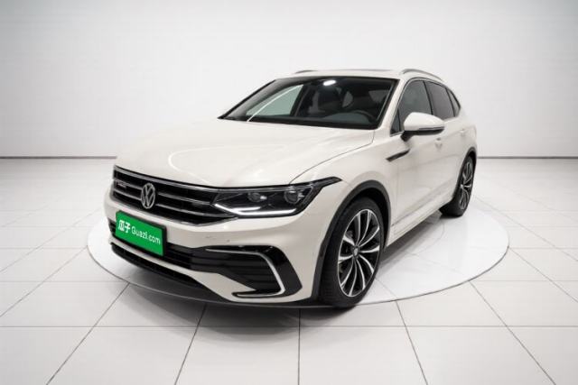 Volkswagen Tiguan L 2023 Restyled 330TSI Automatic Two-Wheel Drive R-Line Enhanced Comfort Version usado