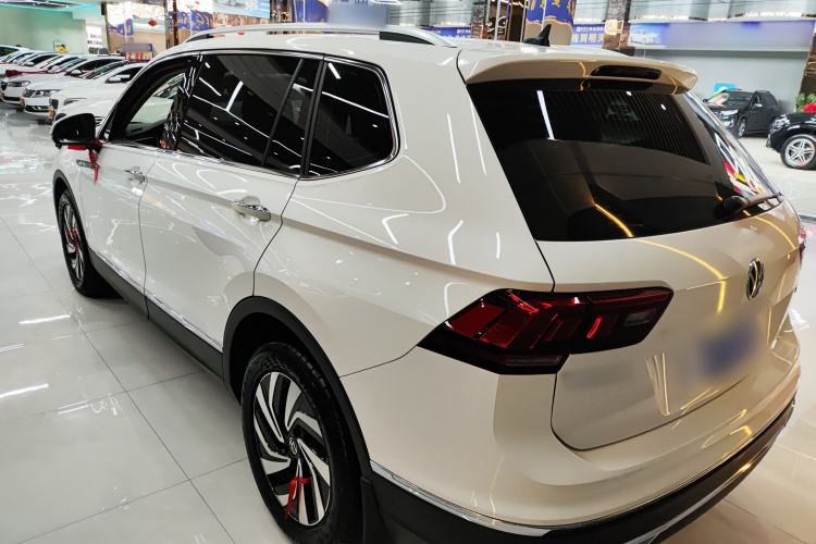 Used Volkswagen Tiguan L 2023 330TSI Automatic Two-Wheel Drive Smart Edition Rear Left 45 Deg