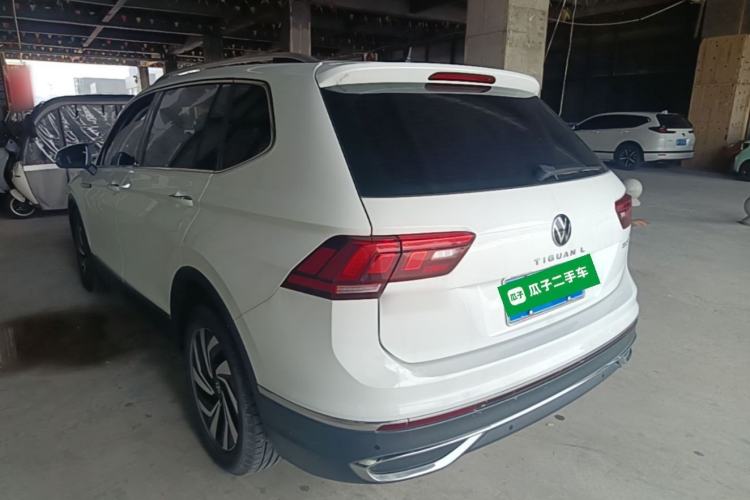 Used Volkswagen Tiguan L 2023 Revised Version 330TSI Automatic Two-Wheel Drive Smart Enjoyment Edition Rear Left 45 Deg