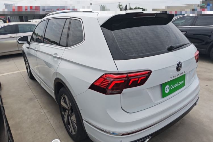 Used Volkswagen Tiguan L 2023 Restyled 330TSI Automatic Two-Wheel Drive R-Line Enhanced Comfort Version Rear Left 45 Deg