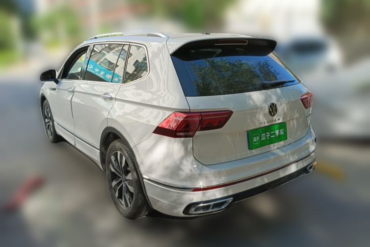 Used Volkswagen Tiguan L 2023 Restyled 330TSI Automatic Two-Wheel Drive R-Line Enhanced Comfort Version Rear Left 45 Deg