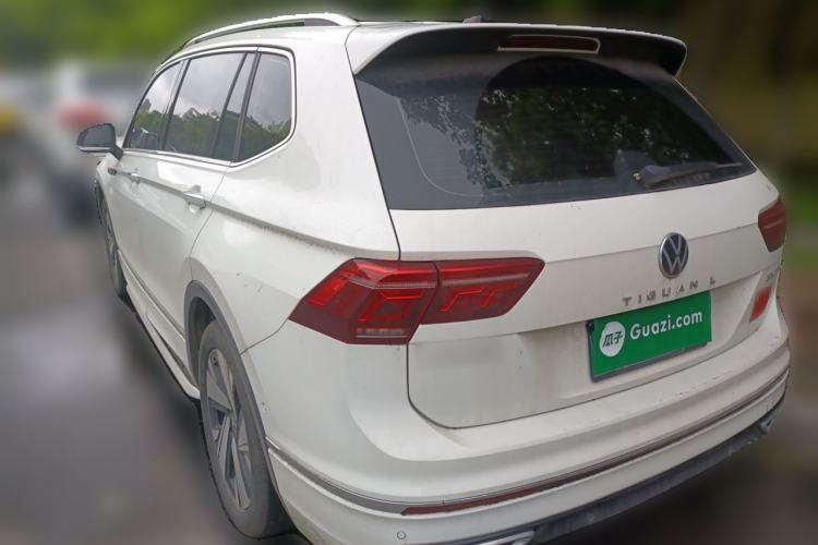 Used Volkswagen Tiguan L 2023 Restyled 330TSI Automatic Two-Wheel Drive R-Line Enhanced Comfort Version Rear Left 45 Deg