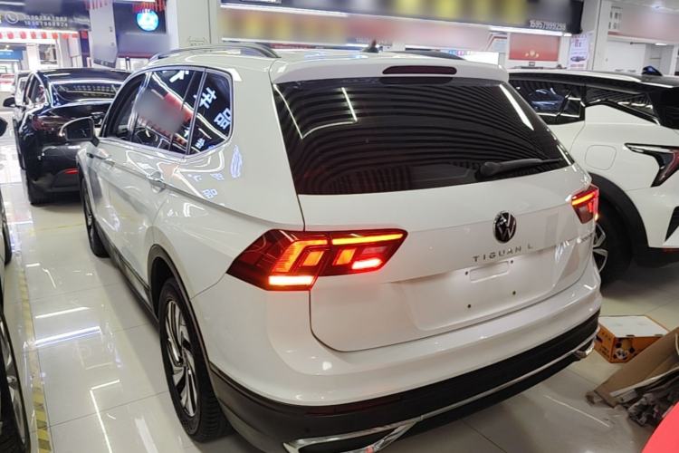 Used Volkswagen Tiguan L 2023 330TSI Automatic Two-Wheel Drive Comfort Edition Rear Left 45 Deg