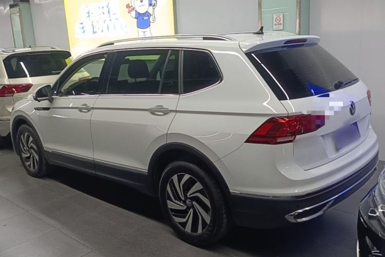 Used Volkswagen Tiguan L 2023 330TSI Automatic Two-Wheel Drive Smart Edition Rear Left 45 Deg