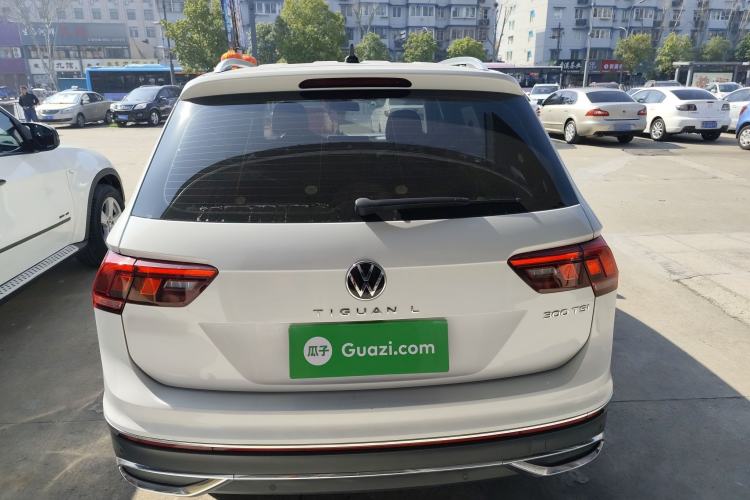 Used Volkswagen Tiguan L 2023 300TSI Automatic Two-Wheel Drive Smart Edition Rear